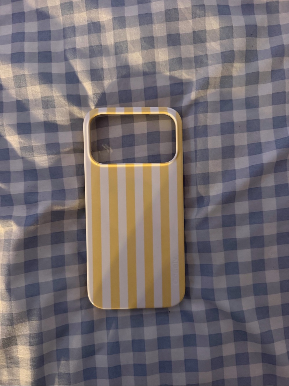 Casely Striped Yellow Slim Phone Case - iphone 17 pro max